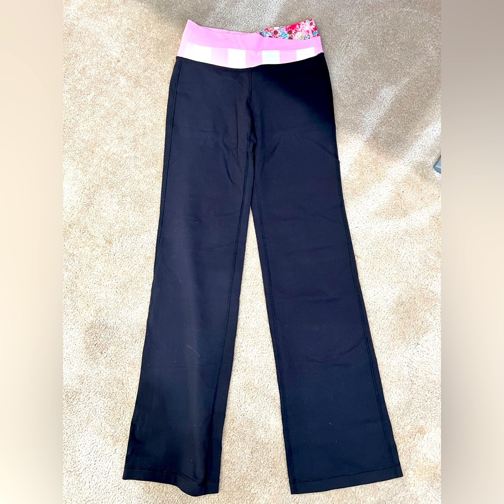 Lululemon Athletica Black and Pink Leggings